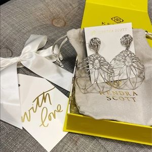 Kendra Scott Hallie Statement Earrings